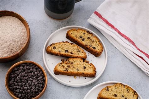whole-wheat-chocolate-chip-biscotti-i-heart-vegetables image