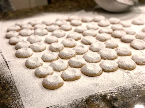 kourabiedes-greek-powdered-sugar-butter-cookies image