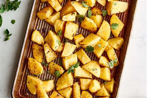 garlic-butter-roasted-potatoes-kitchn image