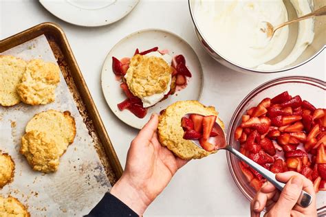 how-to-make-the-easiest-homemade-strawberry-shortcake image