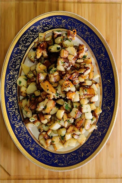 batata-harra-lebanese-spicy-potatoes-chef-tariq image
