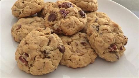 lactation-cookies-recipes-let-the-bond-flow image