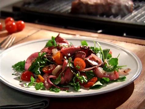 sweet-pepper-and-steak-salad-recipe-food-network image