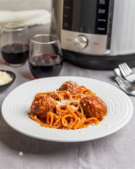 instant-pot-spaghetti-and-meatballs-recipe-kitchn image