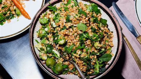 grain-salad-with-olives-recipe-bon-apptit image