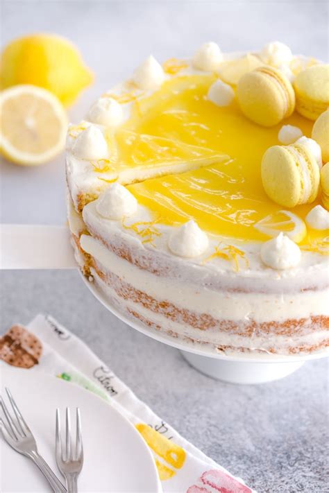 lemon-layer-cake-with-lemon-curd-sweet-savory image