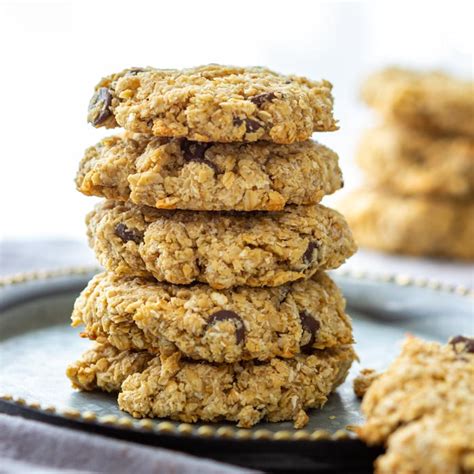 flourless-chocolate-chip-oatmeal-cookies-happy-foods image