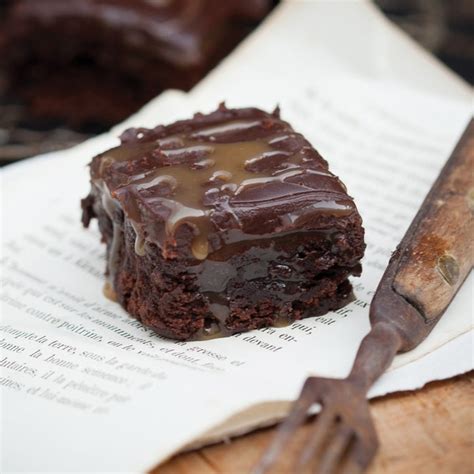 caramel-layered-dark-chocolate-brownies image