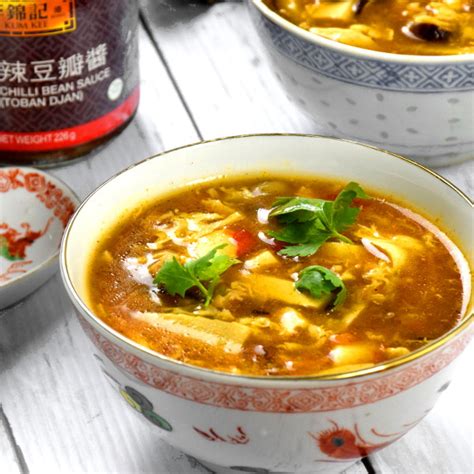 chinese-hot-and-sour-soup-酸辣湯-how-to-make-in-4 image