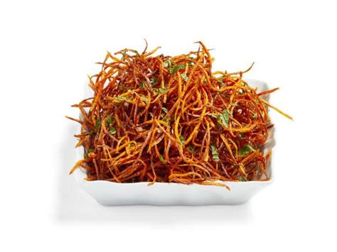 shoestring-carrot-fries-recipe-sunny-anderson-food image
