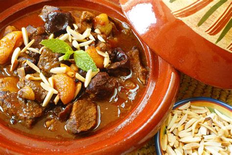 moroccan-lamb-or-beef-tagine-with image