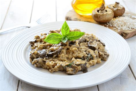 gordon-ramsay-mushroom-risotto-with-parmesan-cheese image