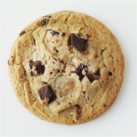 anna-olsons-chewy-chocolate-chip-cookies-chatelaine image