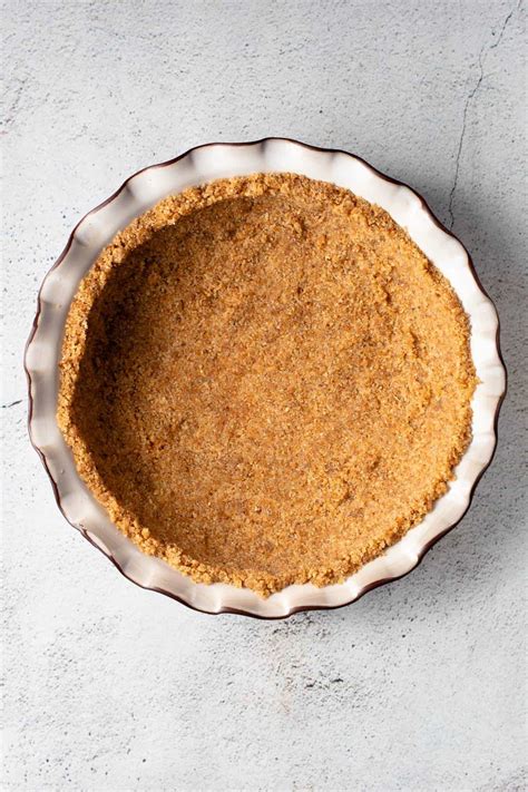 easy-vanilla-wafer-crust-everyday-pie image