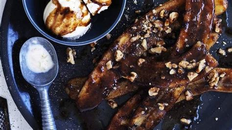 recipe-bananas-foster-with-walnuts-stuffconz image