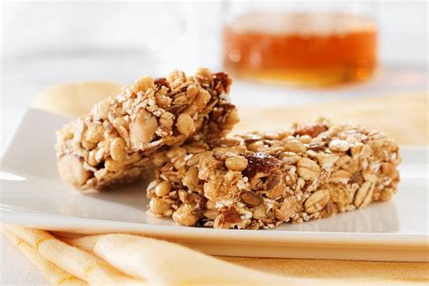 25-best-high-protein-snacks-for-on-the-go-man-of-many image