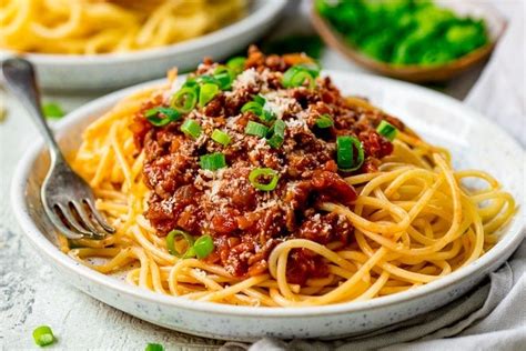 spaghetti-bolognese-recipe-nickys-kitchen-sanctuary image