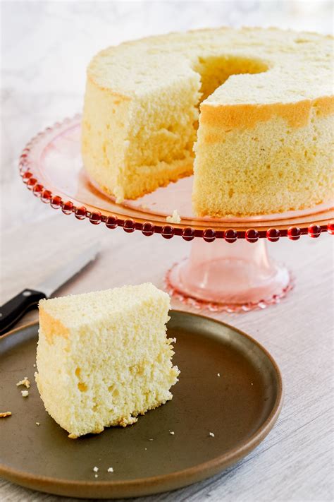 chinese-bakery-sponge-cake-chiffon-cake-mochi image