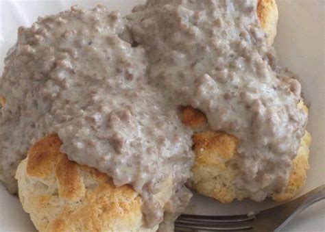 how-to-make-homemade-white-gravy-from-scratch image
