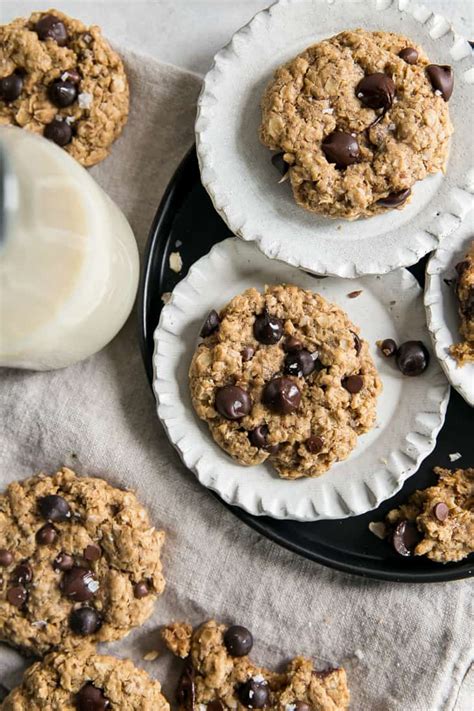 vegan-oatmeal-chocolate-chip-cookies-fit-mitten-kitchen image