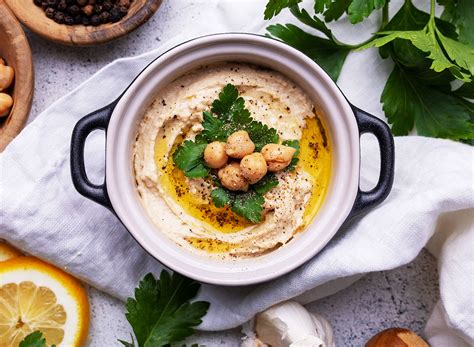 secret-effects-of-eating-hummus-says-science image