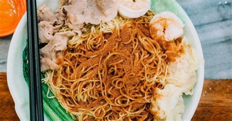 your-guide-to-hong-kongs-traditional-noodle-dishes image