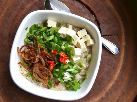 khao-tom-thai-rice-soup-recipe-serious-eats image