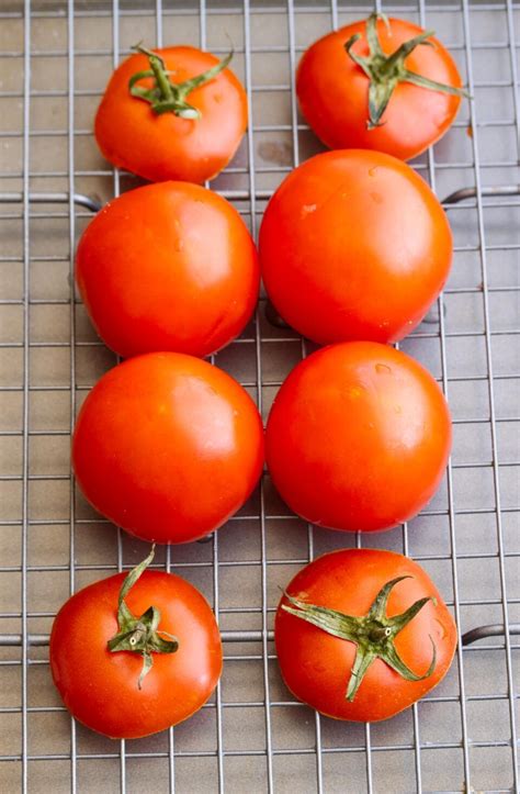 stuffed-tomatoes-giangis-kitchen image