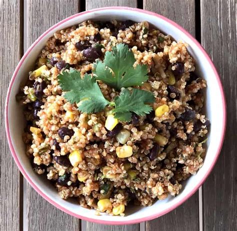 southwest-quinoa-and-black-bean-skillet image