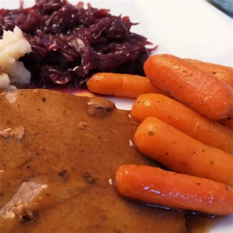 pan-roasted-carrot-recipe-omas-karotten-just image