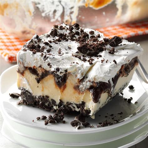 ice-cream-cookie-dessert-recipe-how-to-make-it-taste image