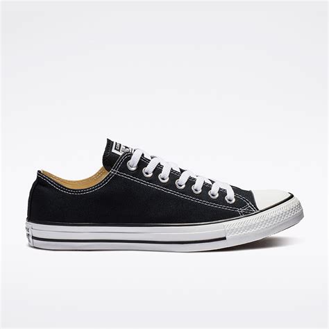 chuck-taylor-all-star-low-top-converse image
