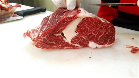 a-guide-to-korean-beef-cuts-michelin-guide image