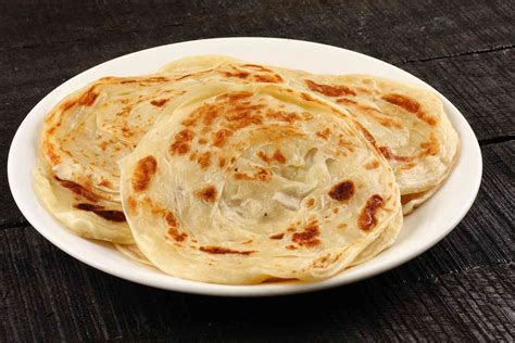 6-popular-indian-breads-the-spruce-eats image