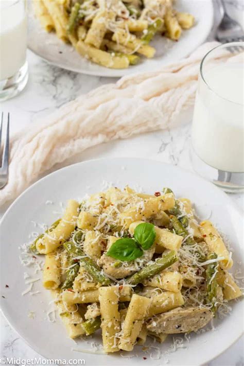 creamy-chicken-asparagus-pasta-recipe-midgetmomma image