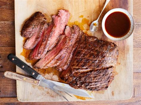 grilled-tequila-garlic-lime-flank-steak-recipe-food image