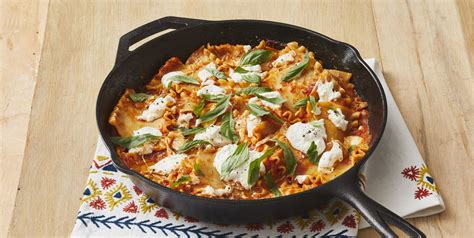 best-skillet-lasagna-recipe-the-pioneer-woman image