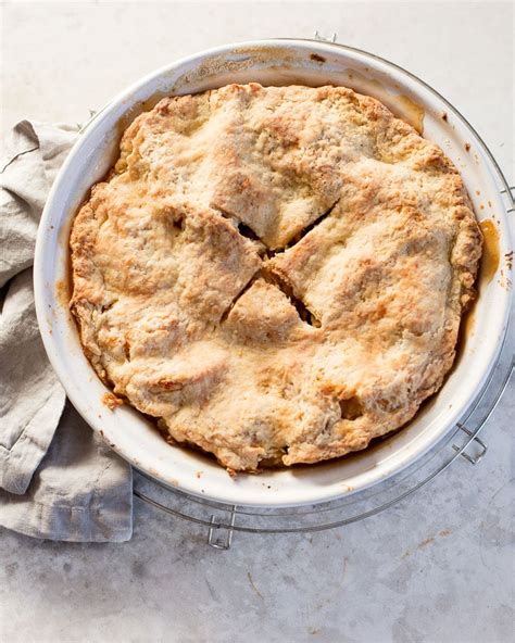 homemade-apple-pie-with-lemon-butter image