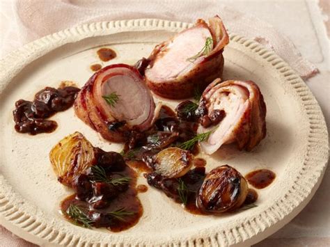 bacon-wrapped-pork-tenderloin-with-sour-cherry-sauce image