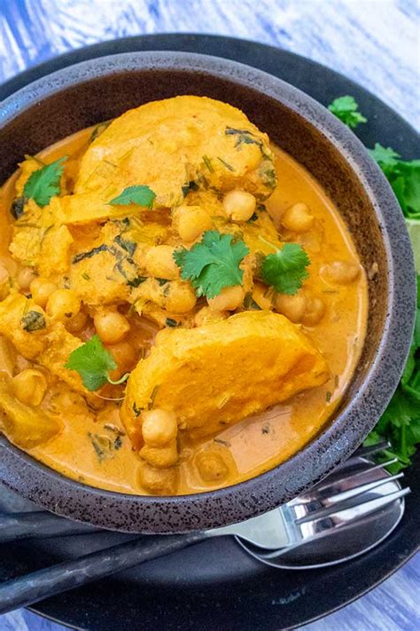 thai-red-curry-with-chickpeas-and-butternut-squash image