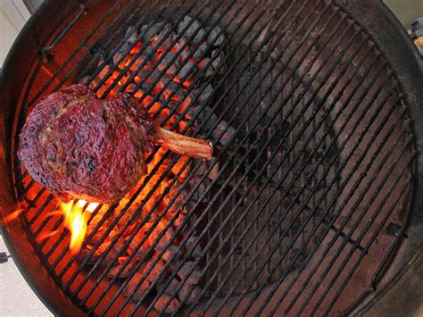 the-food-labs-definitive-guide-to-grilled-steak-serious image