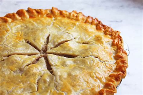 best-traditional-acadian-christmas-meat-pie image