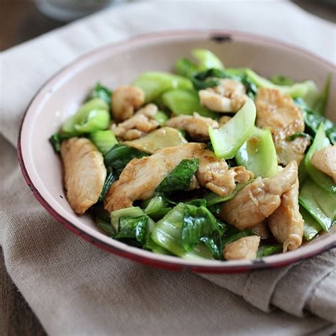 bok-choy-chicken-healthy-and-low-calories-rasa image