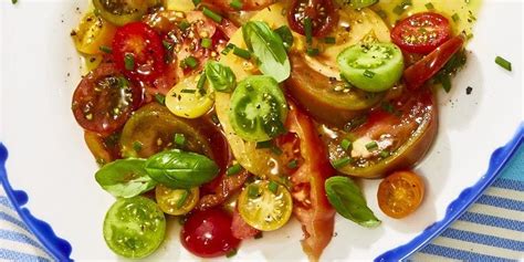 best-heirloom-tomato-salad-recipe-how-to-make image