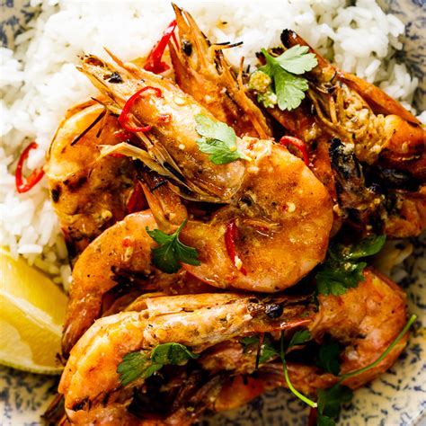 grilled-garlic-butter-prawns-simply-delicious image
