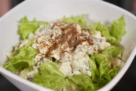 easy-egg-salad-recipe-with-fresh-herbs-in-creamy-ranch image