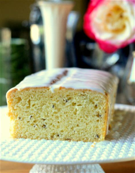 lemon-and-lavender-tea-cake-baking-bites image