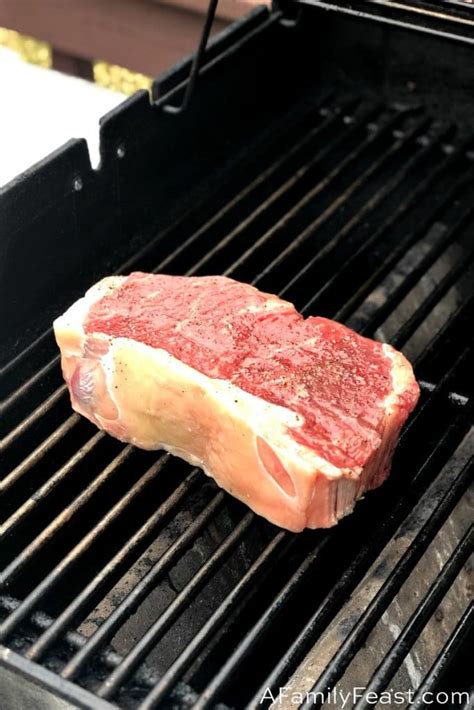 perfect-grilled-sirloin-steak-a-family image