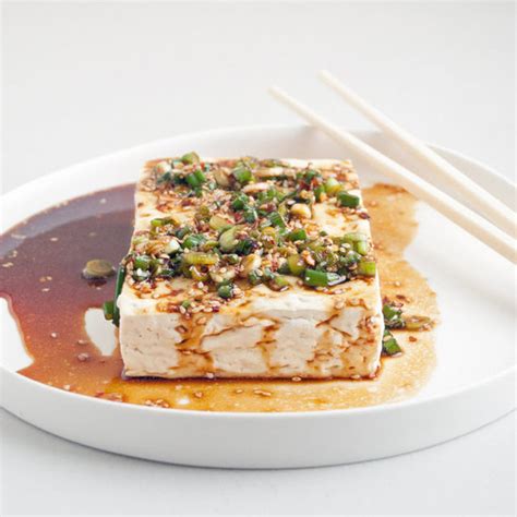 korean-tofu-with-spicy-garlic-sauce-popsugar-food image