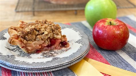apple-cranberry-pie-with-oat-crumble-ctv image